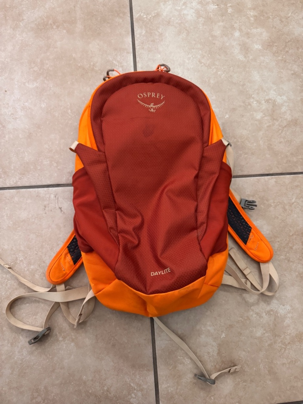 Osprey Daylite Women Men 13L Orange/Red Daypack backpack hiking camping